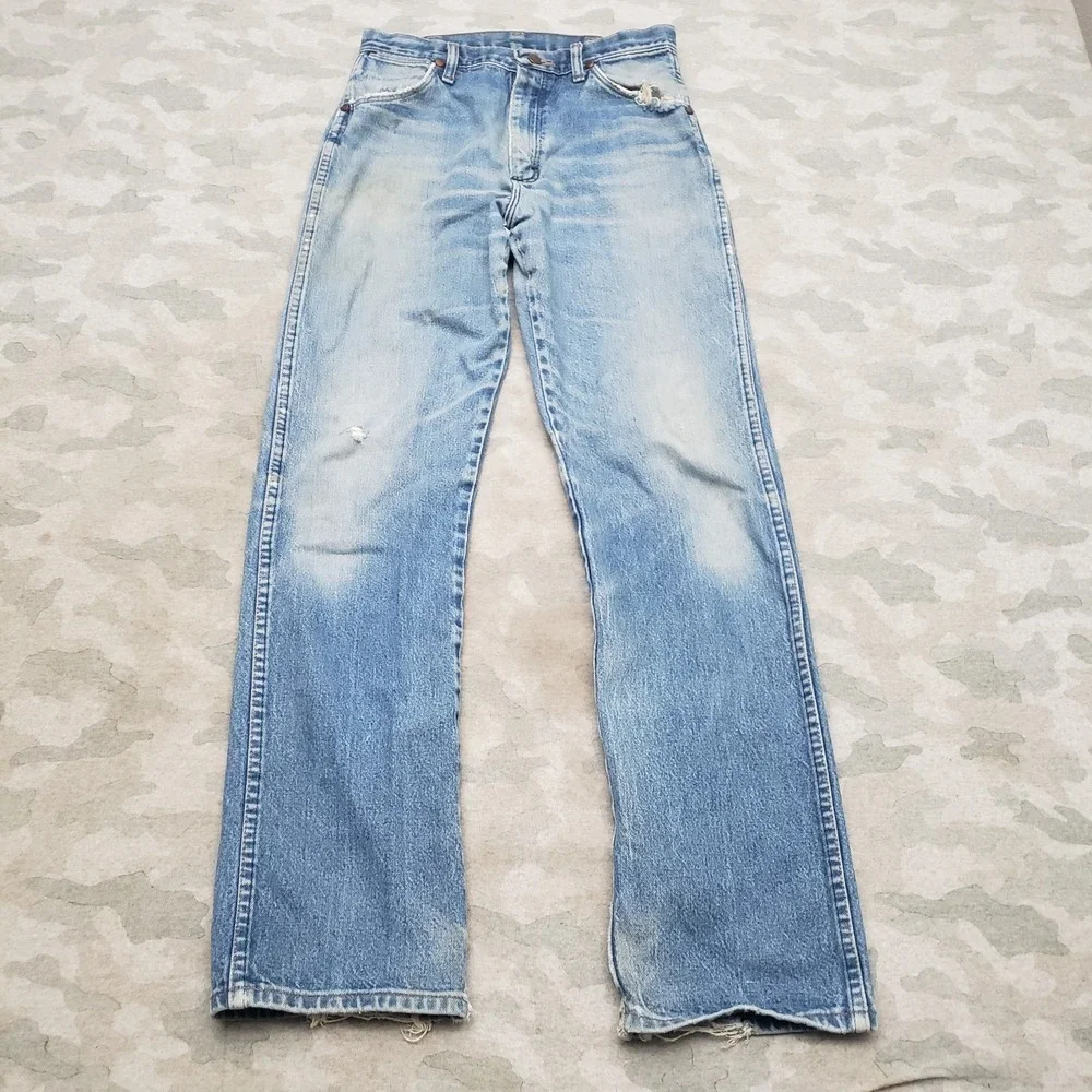 VTG Wrangler 13MWZ Jeans 32x34 Blue Cowboy Cut Denim Light Wash Yellow Tag
